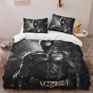Alternative view of Batman Dark Night In Rain Duvet Cover