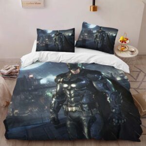 Alternative view of Batman Gotham City 2 Duvet Cover