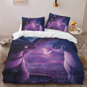 Alternative view of Dragons Toothless and Lightfury 13 Duvet Cover