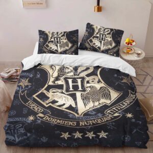 Alternative view of Harry Potter Hogwarts School Logo Art Duvet Cover