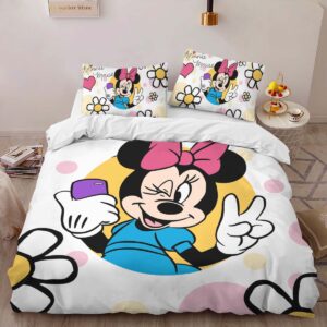 Alternative view of Minnie Mouse Disney 29 Duvet Cover