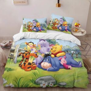 Alternative view of Winnie The Pooh 02 Duvet Cover