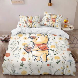 Alternative view of Winnie The Pooh 09 Duvet Cover