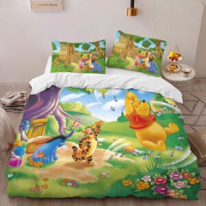 Alternative view of Winnie the Pooh And Friends 10 Duvet Cover