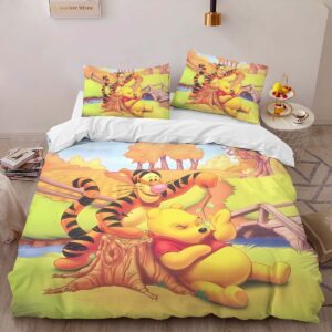 Alternative view of Winnie the Pooh And Tigger Duvet Cover